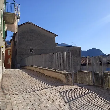 Prima Torre Primaluna