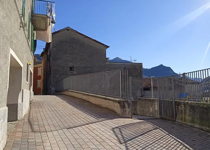 Prima Torre Primaluna